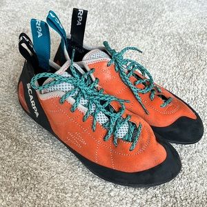 Scarps Helix Womens rock climbing shoes